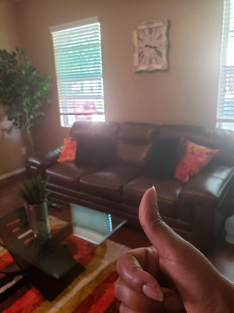 ThumbsUpProCleaning-Testimonials-4